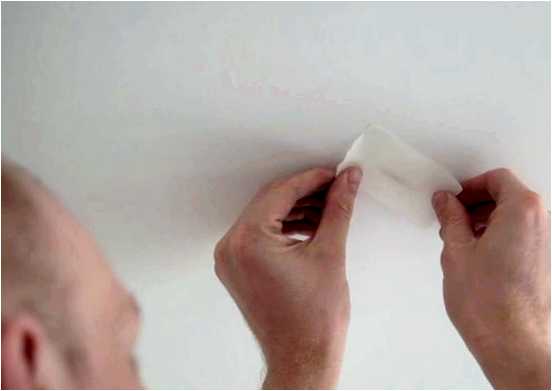 Как убрать маленькую дырку на натяжном потолке