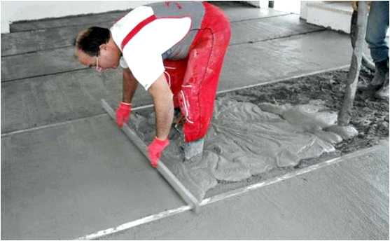 Можно ли класть плитку на влажный бетон