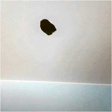 Можно ли убрать дырку в натяжном потолке